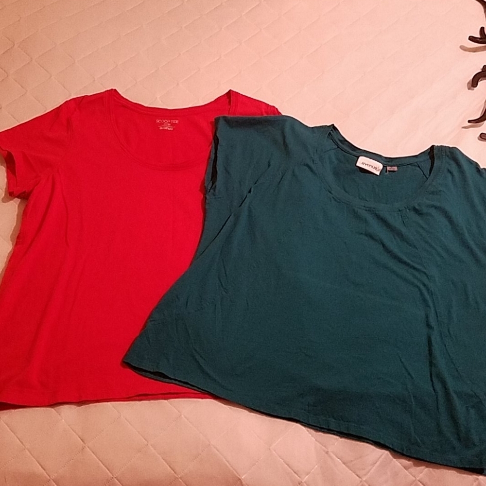 Avenue 22/24 Lot of 2 Tee Short Sleeve